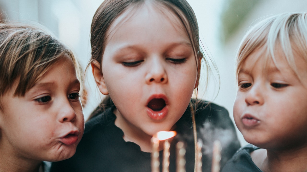 Quel cadeau offrir selon l'âge de l'enfant ? Le guide 0-12 ans