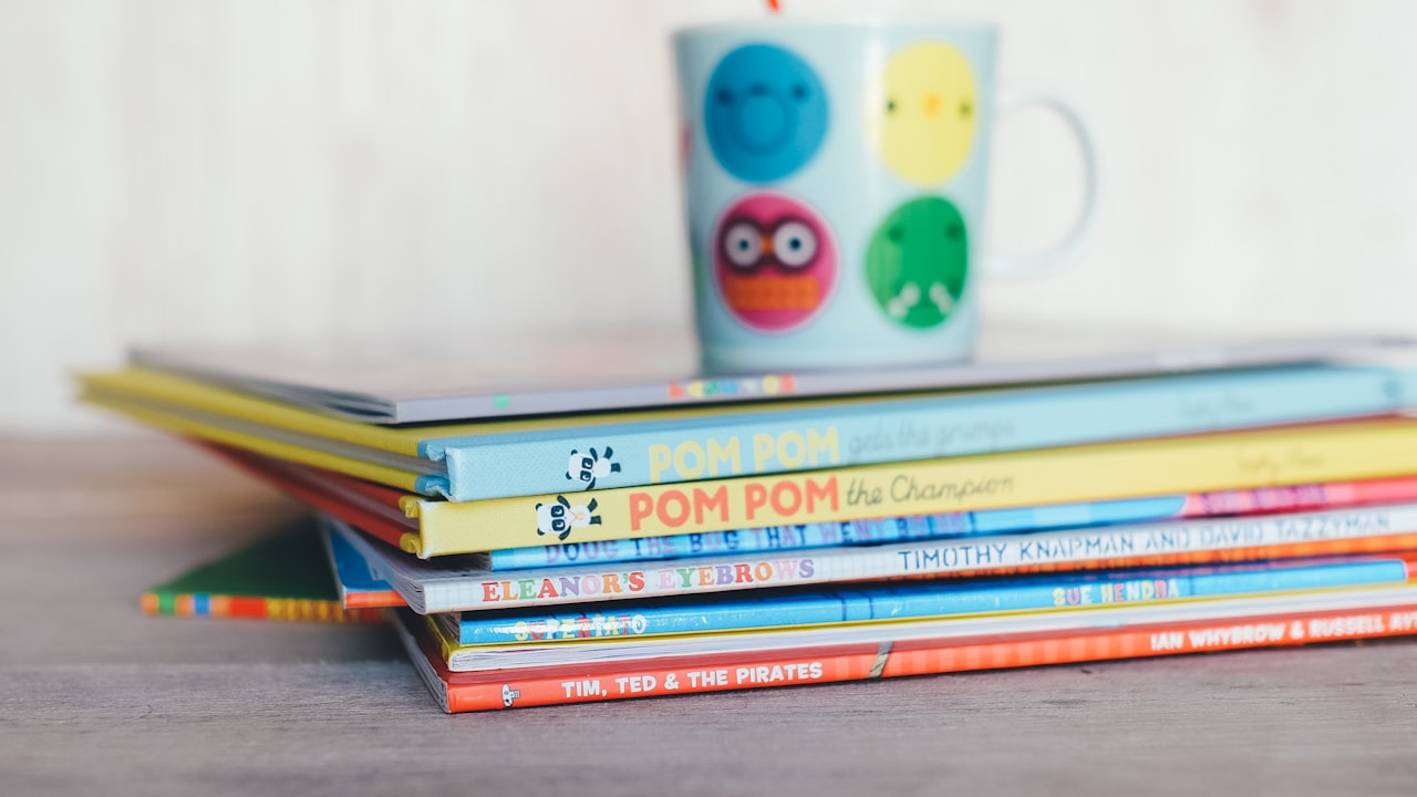 Livre personnalisé ou livre classique : lequel offrir ?